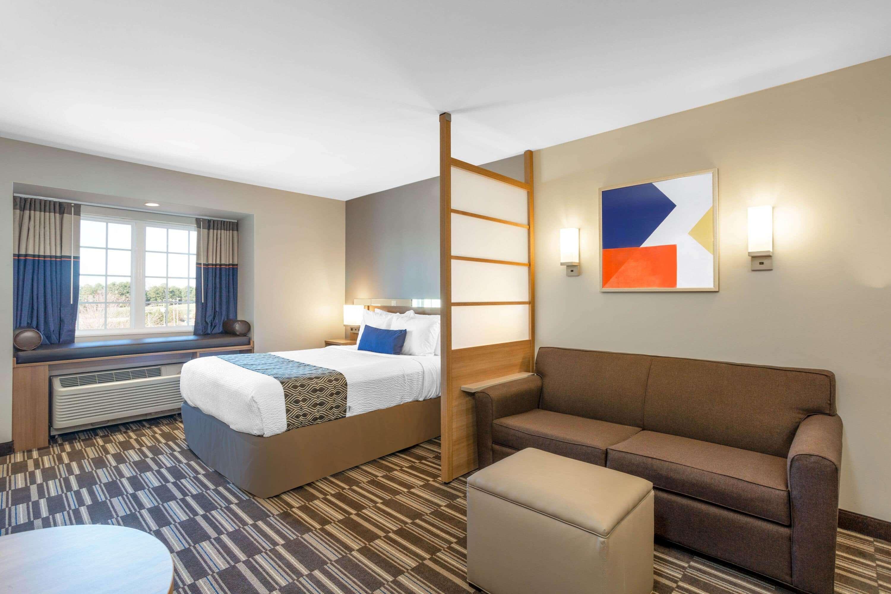 Microtel Inn Suites By Wyndham South Hill Exterior foto