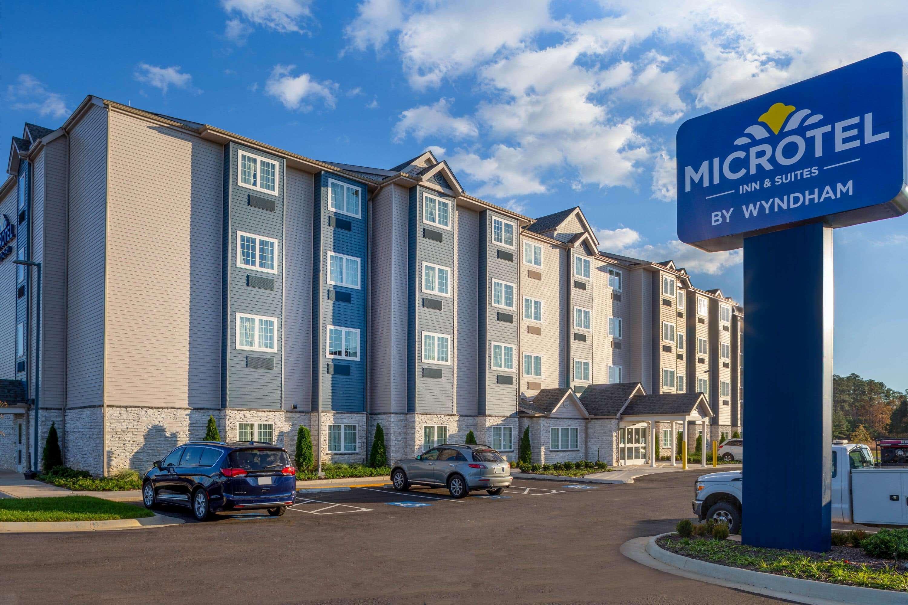 Microtel Inn Suites By Wyndham South Hill Exterior foto